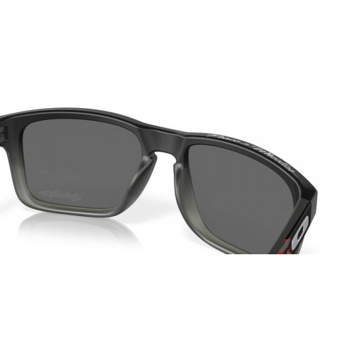 Lunettes de soleil OAKLEY Holbrook™ verres Prizm Black