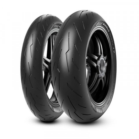 Pneu PIRELLI DIABLO ROSSO IV 240/45 ZR 17 M/C (82W) TL